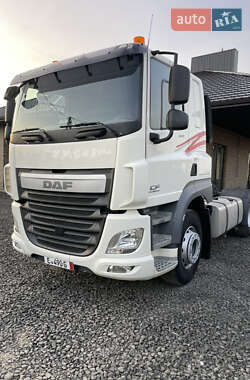 Тягач DAF CF 2015 в Луцьку