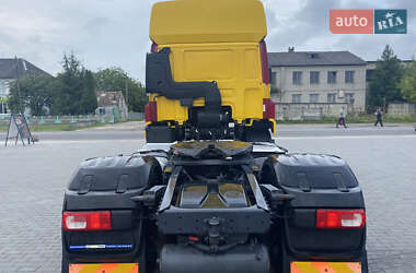 Тягач DAF CF 2016 в 