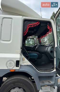 Грузовой фургон DAF CF 2006 в 