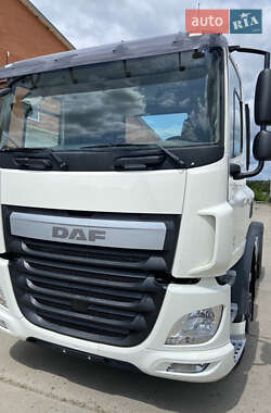 Тягач DAF CF 2015 в Вінниці