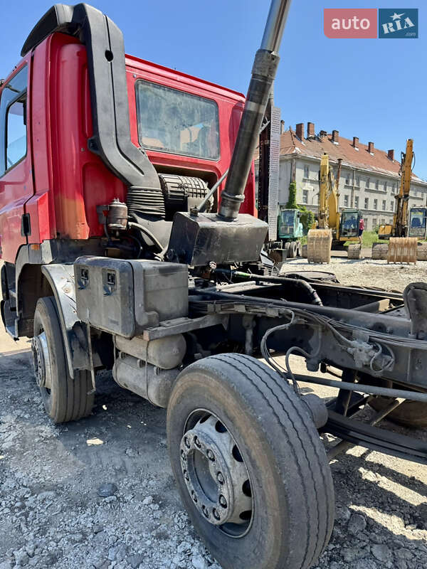 Самоскид DAF CF 2006 в Львові