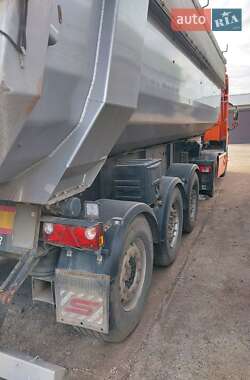 Тягач DAF CF 2013 в 