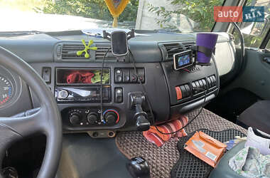 Самосвал DAF CF 2003 в 