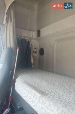 Тягач DAF CF 2008 в 