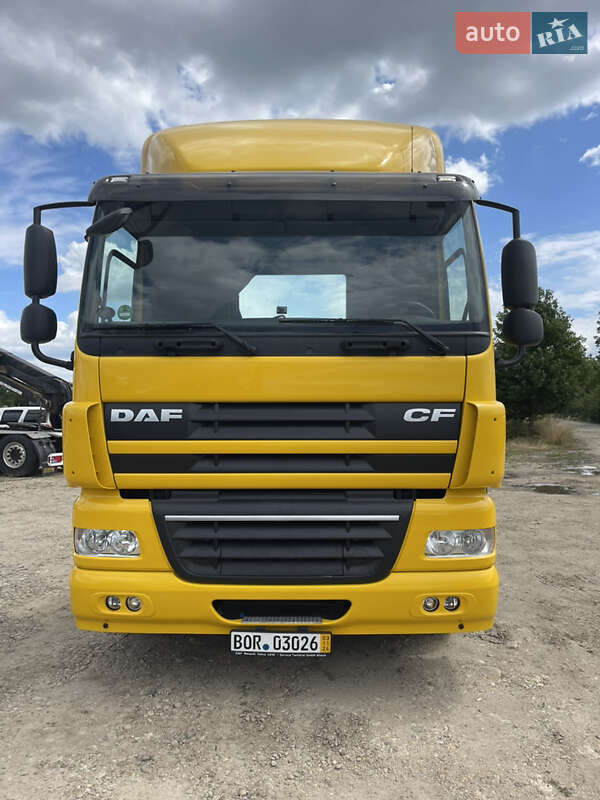 Тягач DAF CF 2013 в Заліщиках
