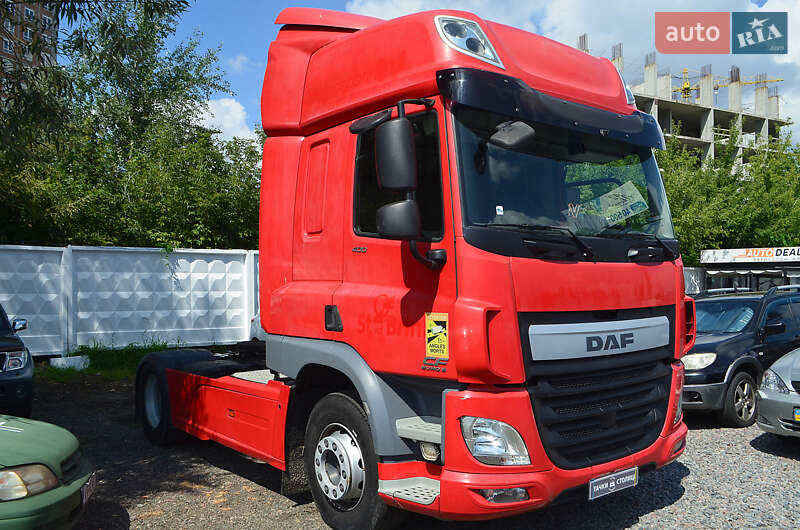 Тягач DAF CF 2016 в 