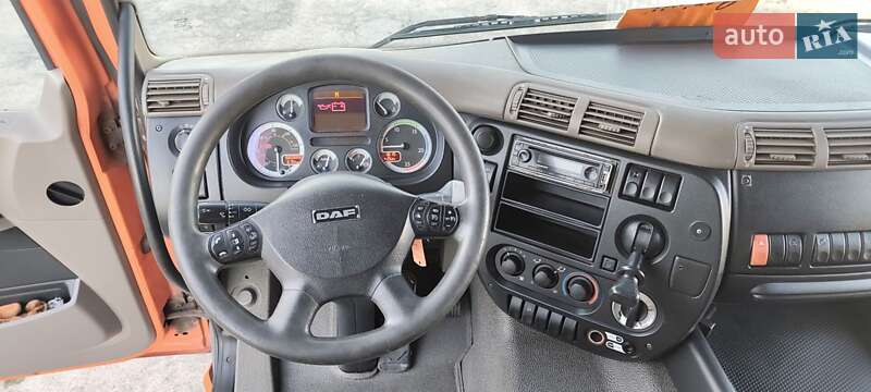 Тягач DAF CF 2013 в Умані