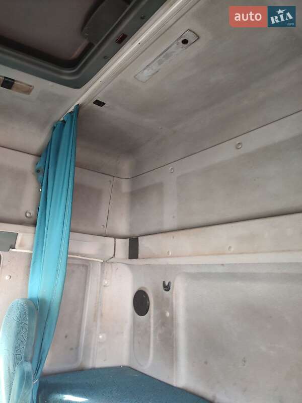Тягач DAF CF 2003 в Синельниково