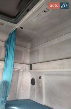 Тягач DAF CF 2003 в 