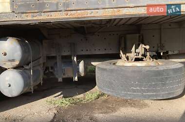 Грузовой фургон DAF CF 2002 в 
