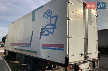 Грузовой фургон DAF CF 2002 в 