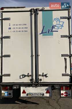 Грузовой фургон DAF CF 2002 в 