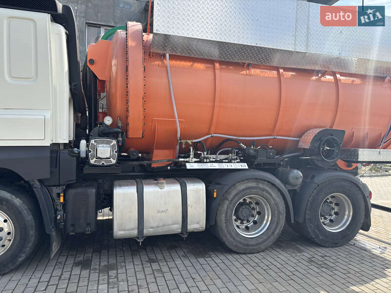 Машина  асенізатор (вакуумна) DAF CF 2020 в Стрию