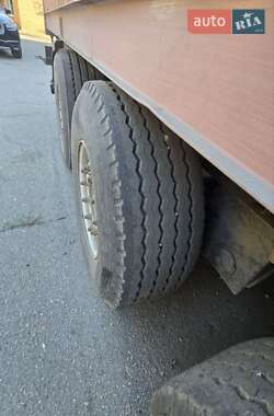 Тягач DAF CF 2006 в 