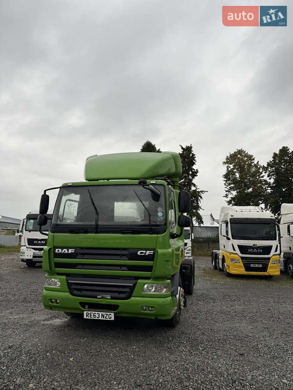 Тягач DAF CF 2013 в Бучачі