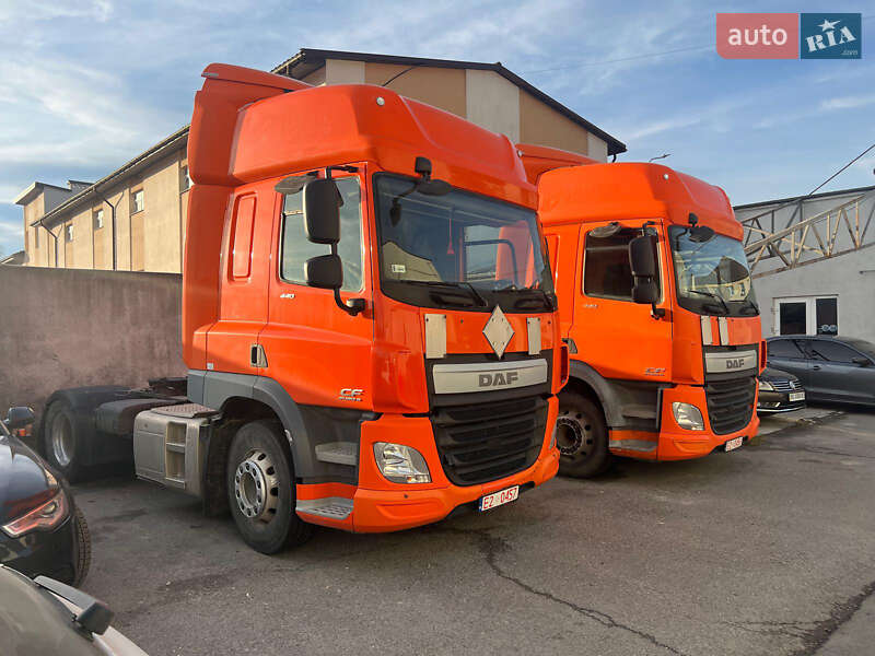 Тягач DAF CF 2015 в Жовкві