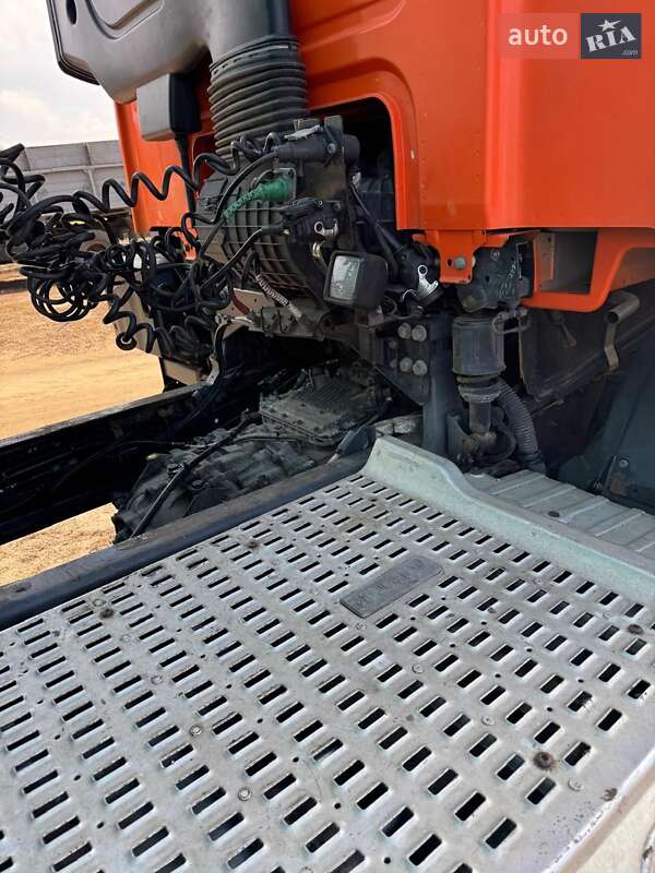 Тягач DAF CF 2014 в Сумах