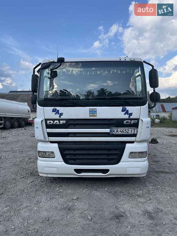 Тягач DAF CF 2011 в Києві
