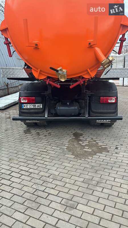 Машина  асенізатор (вакуумна) DAF CF 2020 в Дніпрі