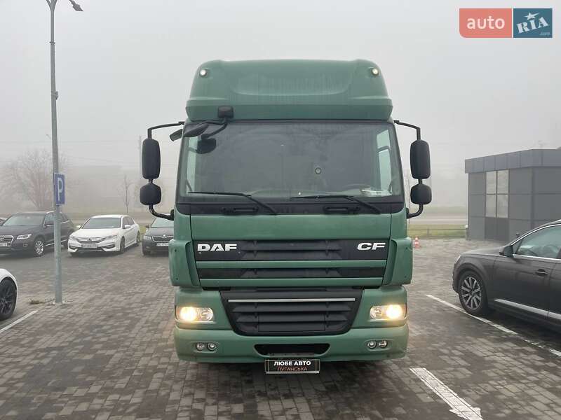 Тягач DAF CF 2011 в Львове