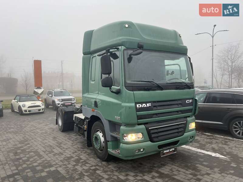 Тягач DAF CF 2011 в Львове