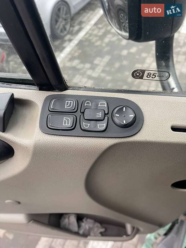 Тягач DAF CF 2011 в Львове