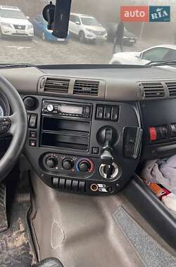 Тягач DAF CF 2011 в Львове