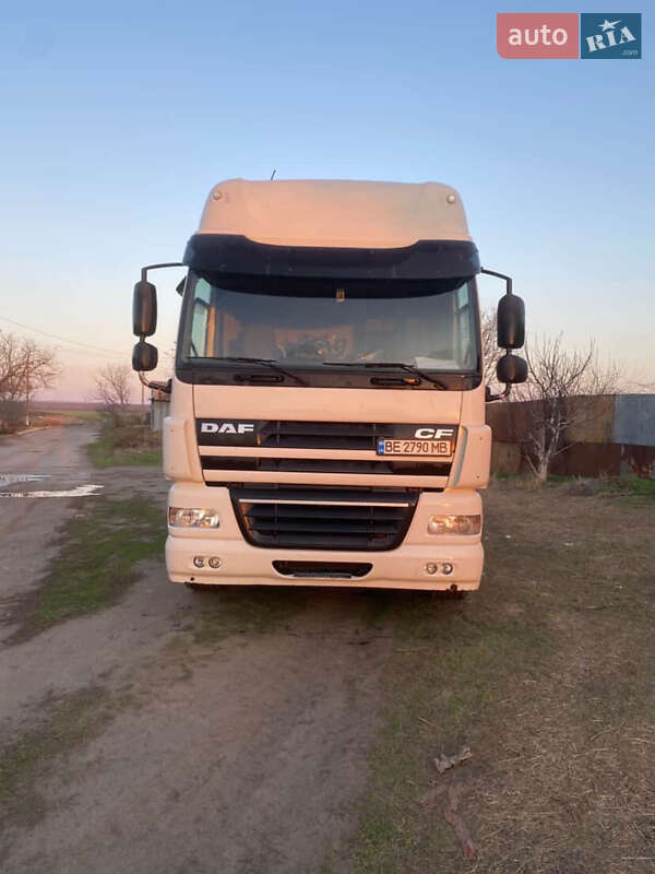 Тягач DAF CF 2011 в Александровке