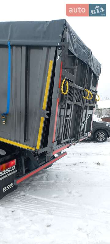 Самосвал DAF CF 2012 в Умани