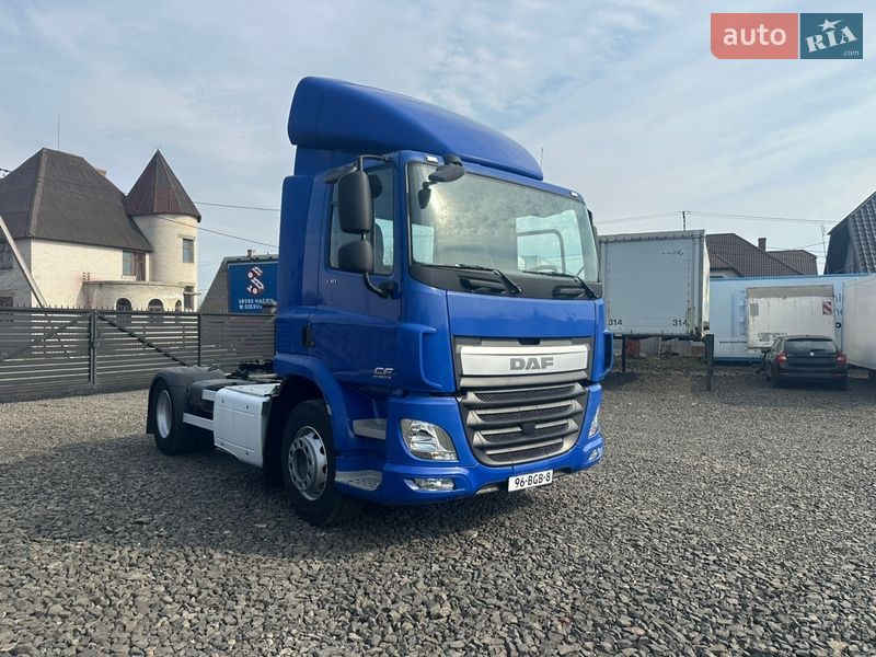 Тягач DAF CF 2015 в Луцьку