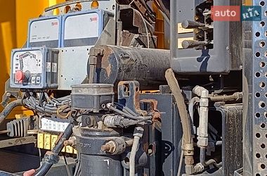 Кран-манипулятор DAF CF 2012 в Ивано-Франковске