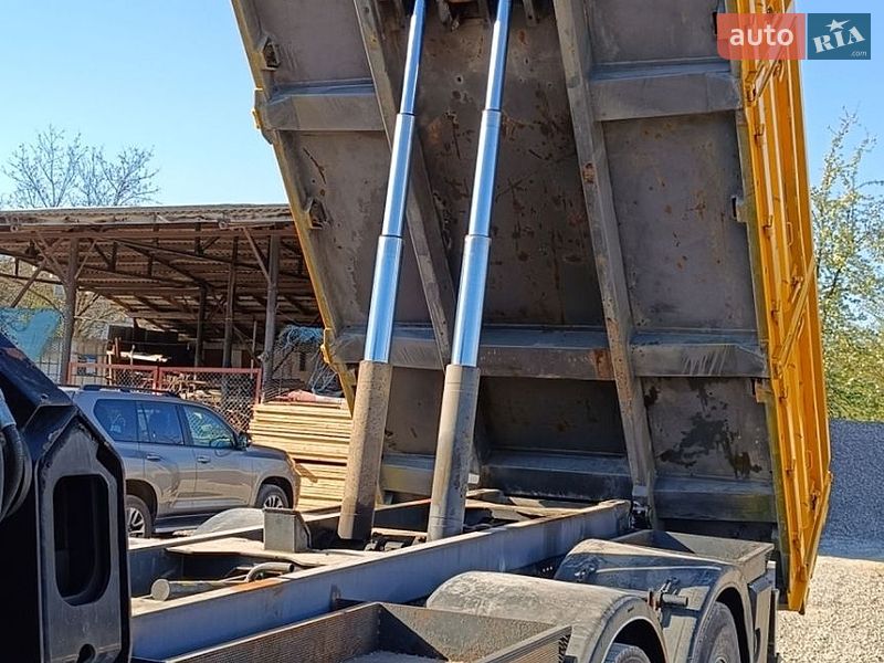 Кран-манипулятор DAF CF 2012 в Ивано-Франковске