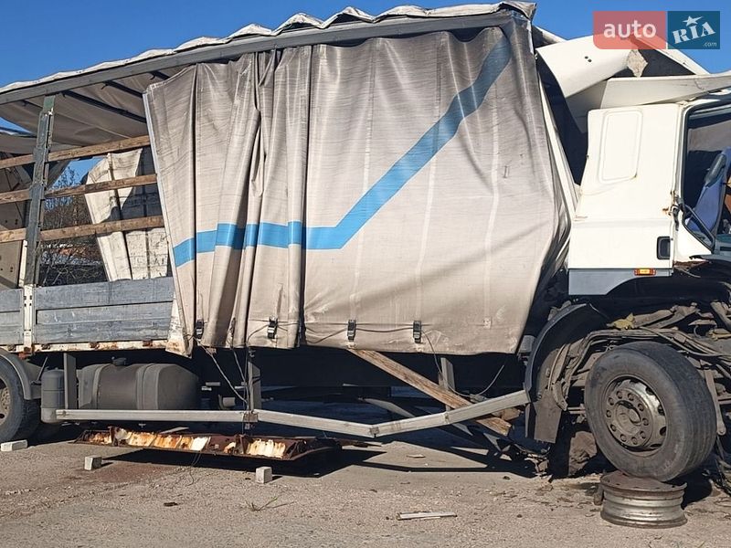 Тентованый DAF CF 2005 в Смеле