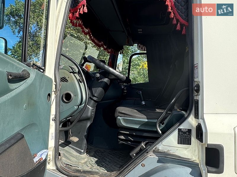 Грузовой фургон DAF CF 2006 в Киеве