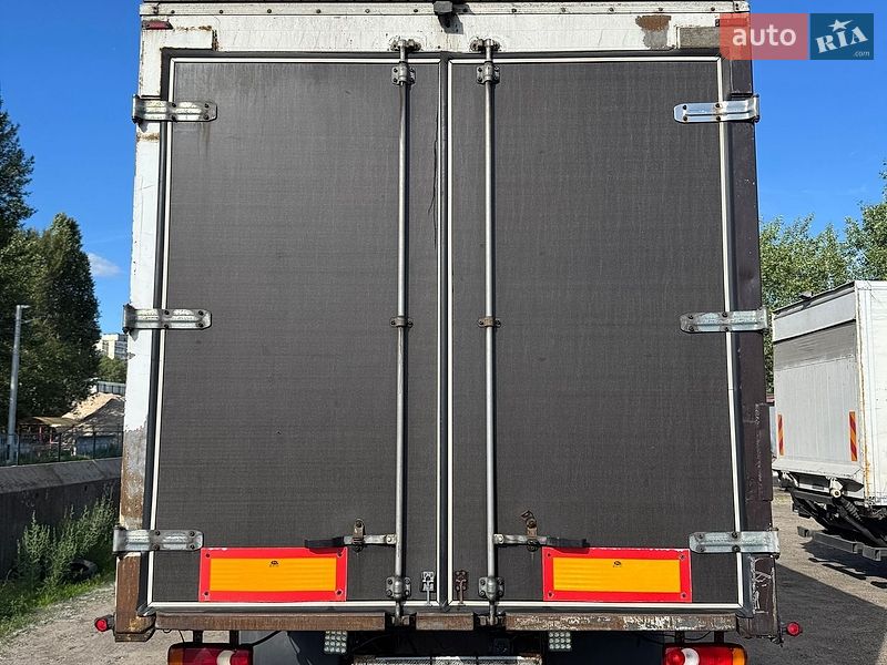 Грузовой фургон DAF CF 2006 в Киеве