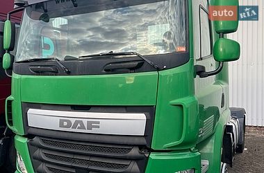 Тягач DAF CF 2015 в Киеве