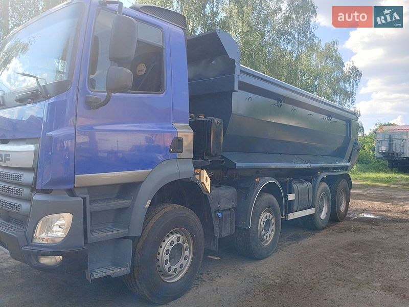 Самосвал DAF CF 2017 в Ромнах