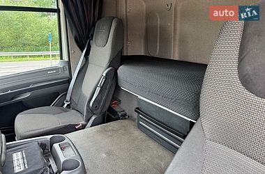 Тягач DAF CF 2015 в Рівному