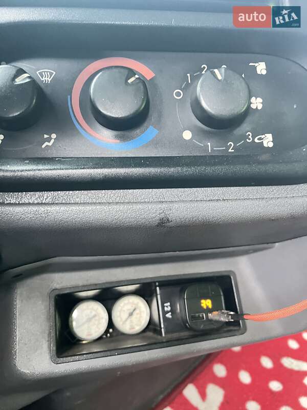 Грузовой фургон DAF FA 2006 в Виннице фото 6 Грузовой фургон DAF FA 2006 в Виннице