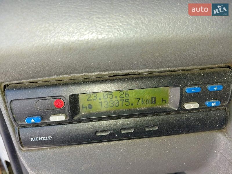 Тентований DAF FA 2004 в Рівному
