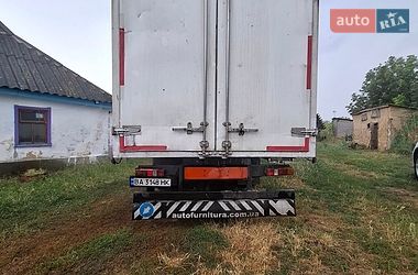 Грузовой фургон DAF FA 2001 в Кропивницком