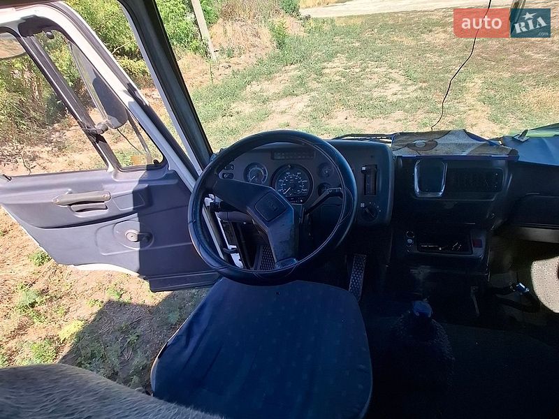Вантажний фургон DAF FA 2001 в Кропивницькому