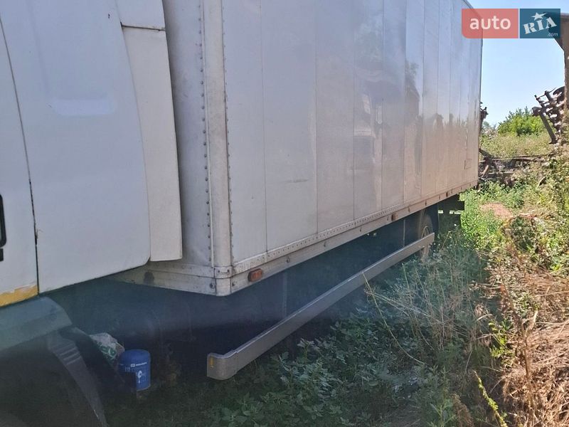 Вантажний фургон DAF FA 2001 в Кропивницькому