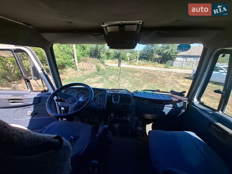 Вантажний фургон DAF FA 2001 в Кропивницькому