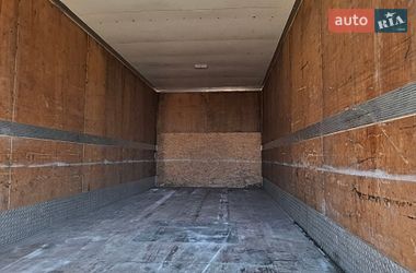 Вантажний фургон DAF FA 2001 в Кропивницькому