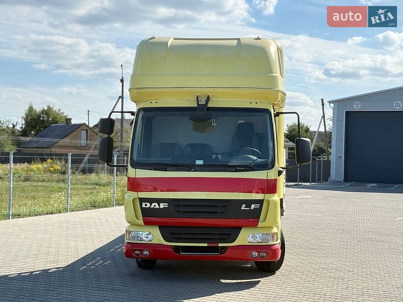 Евакуатор DAF FA 2007 в Нововолинську
