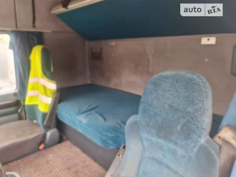 Тягач DAF FT 95 2006 в Львове