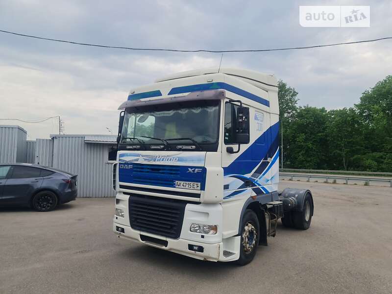 Тягач DAF FT 95 2006 в Львове