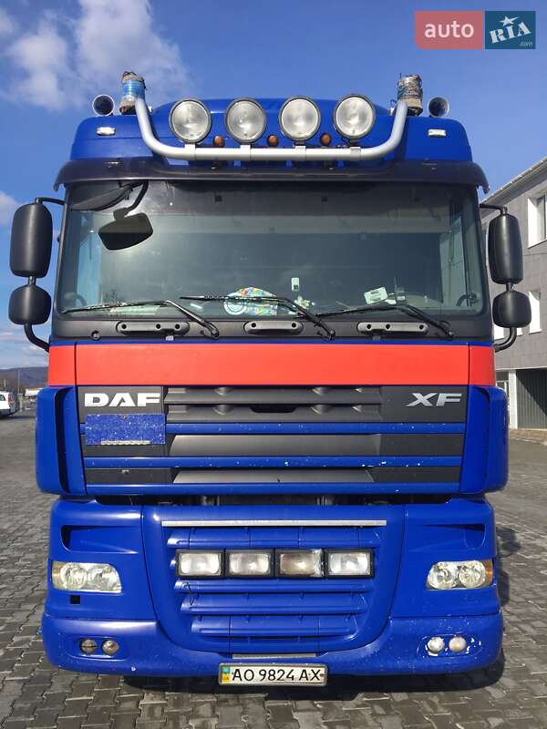Тягач DAF FT 2007 в Хусте
