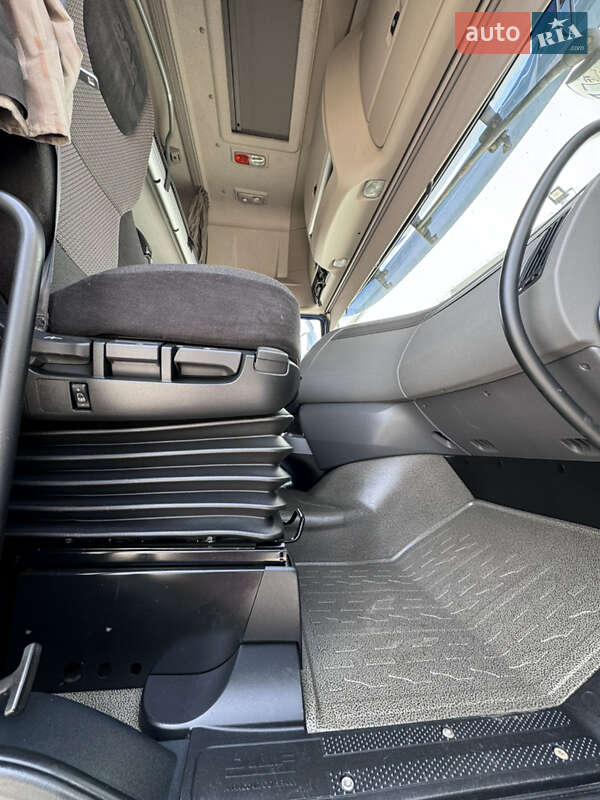 Тягач DAF FT 2014 в Жмеринке